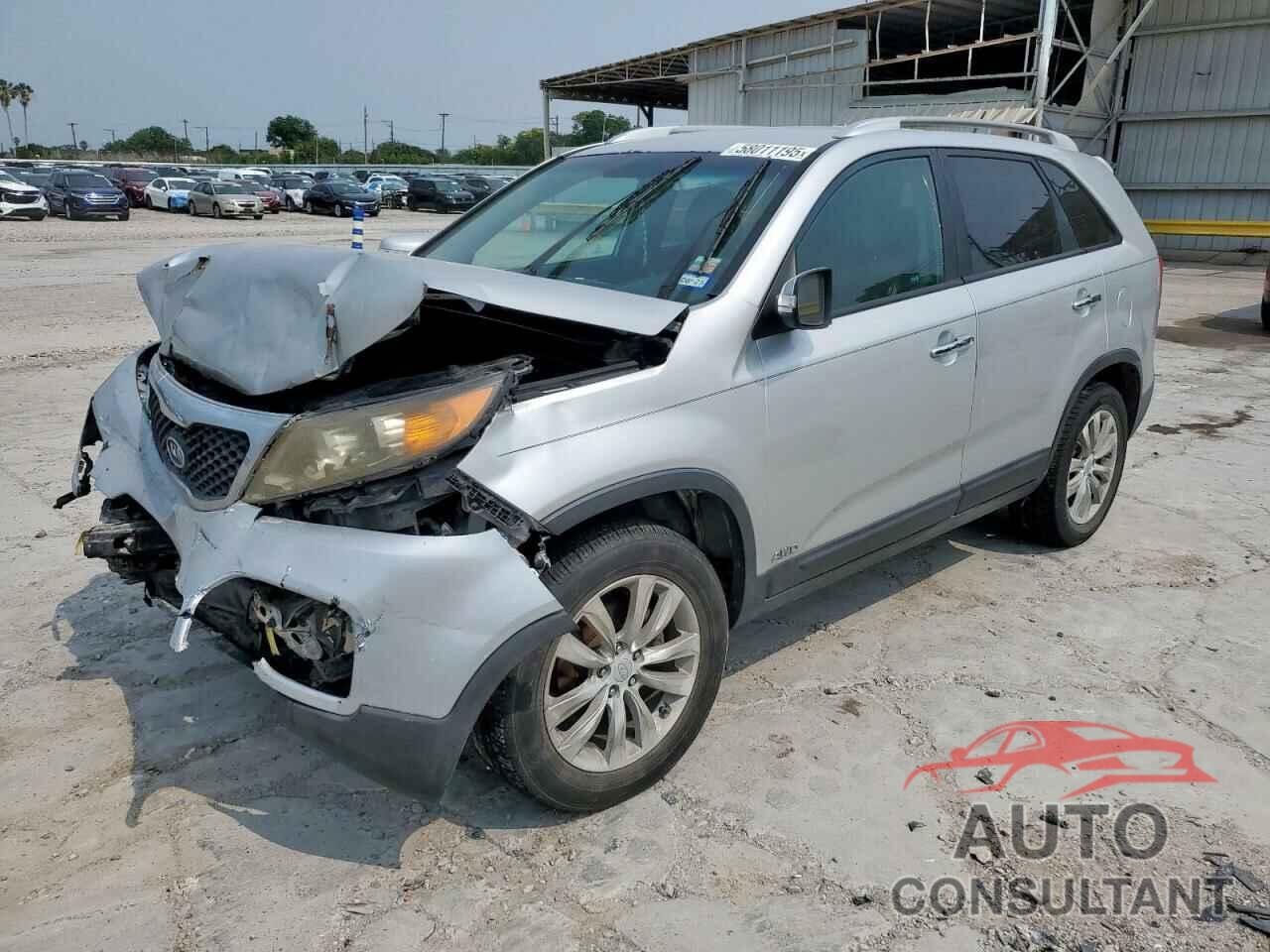 KIA SORENTO 2011 - 5XYKUCA10BG058015
