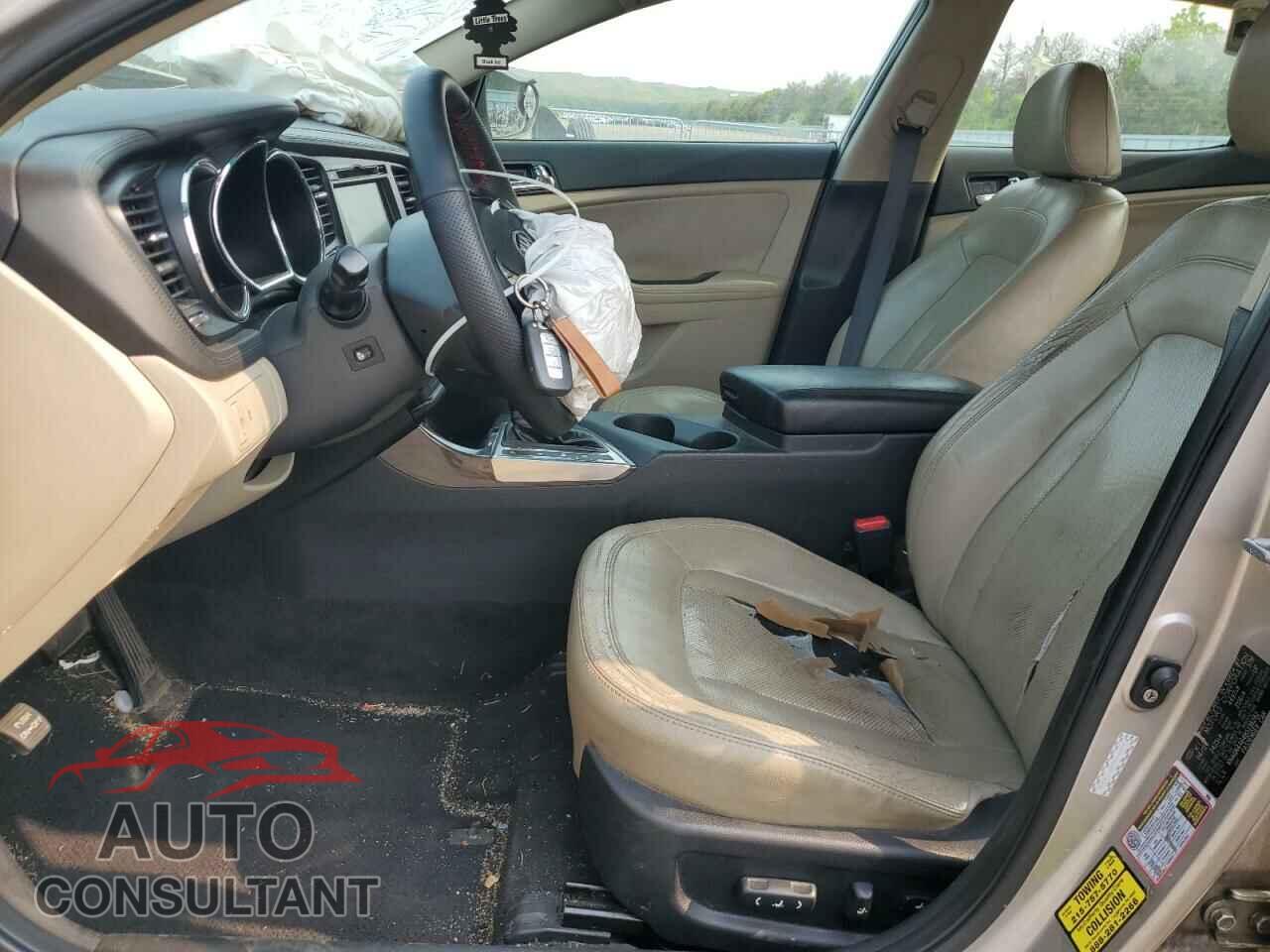 KIA OPTIMA 2011 - KNAGN4A64B5138282