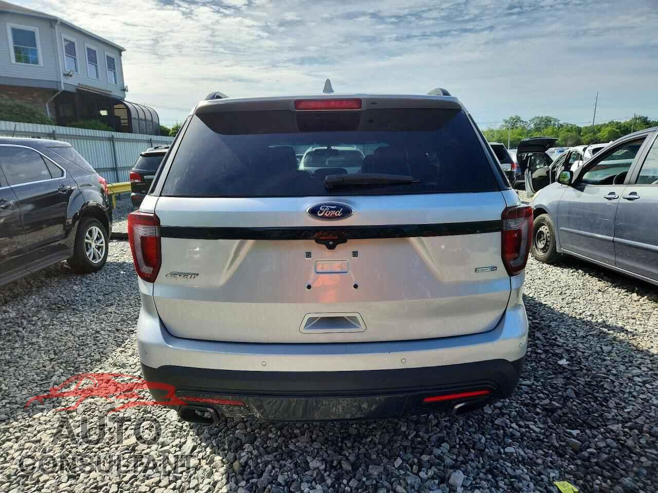 FORD EXPLORER 2016 - 1FM5K8GT3GGA25423