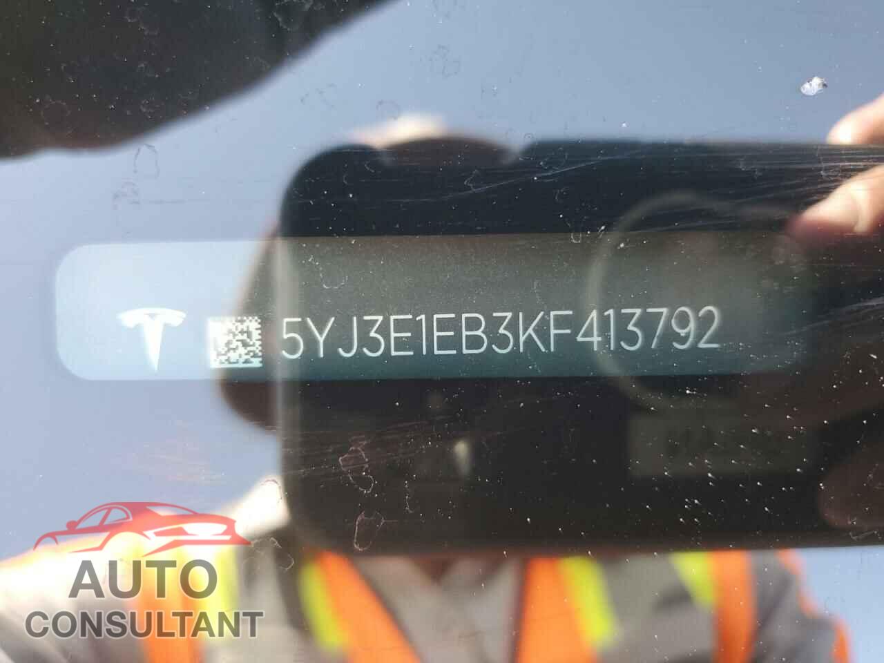 TESLA MODEL 3 2019 - 5YJ3E1EB3KF413792