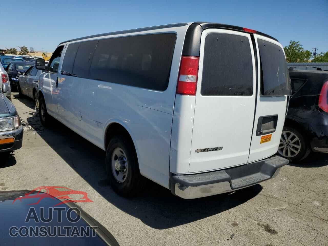 CHEVROLET EXPRESS 2017 - 1GAZGPFF6H1325340