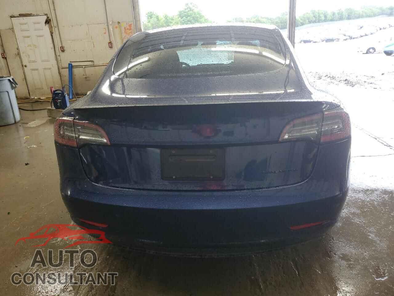 TESLA MODEL 3 2022 - 5YJ3E1EBXNF266536