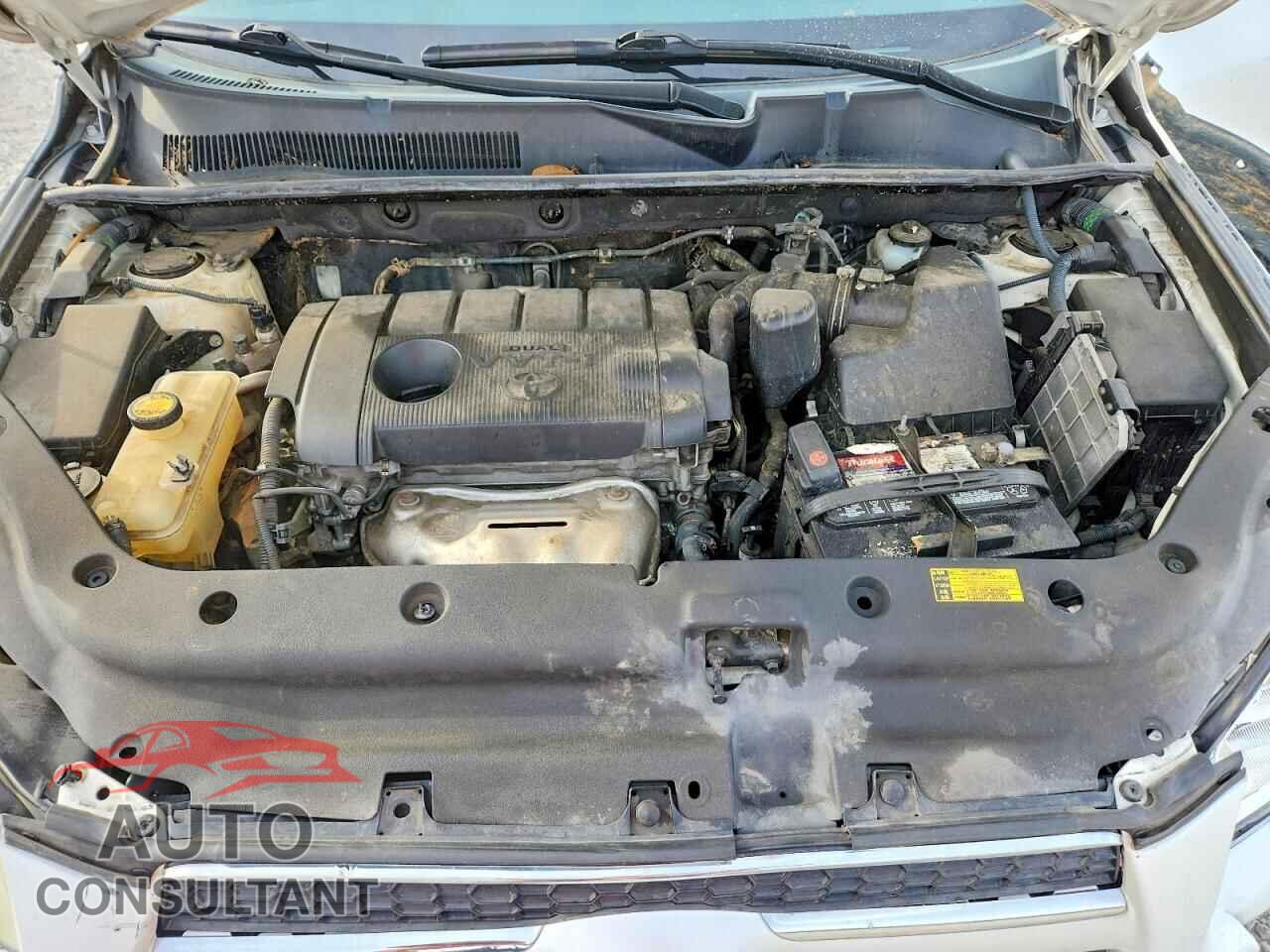 TOYOTA RAV4 2011 - 2T3YF4DV5BW082983