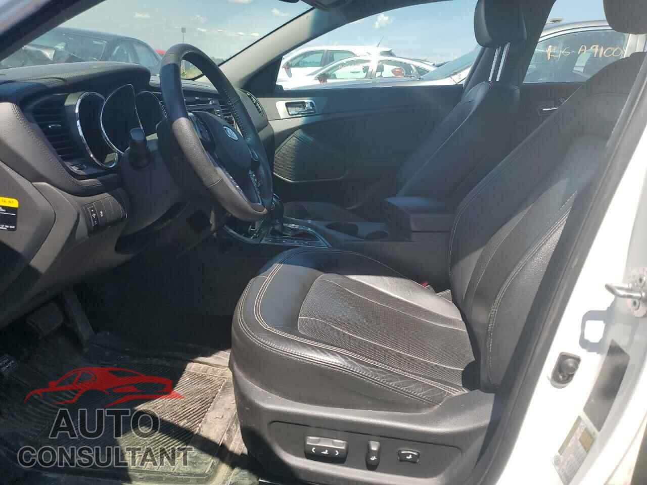 KIA OPTIMA 2012 - KNAGN4A75C5242659