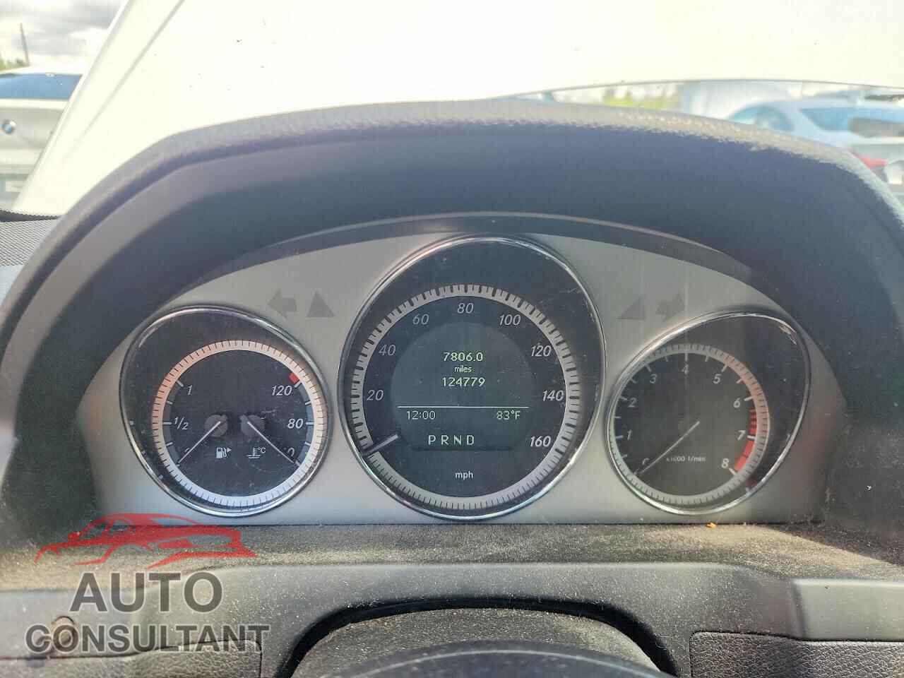 MERCEDES-BENZ C-CLASS 2011 - WDDGF8BB9BR148467
