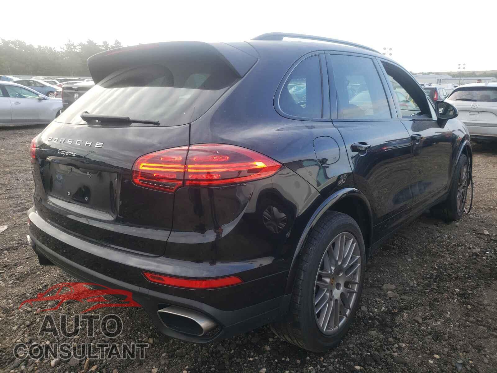 PORSCHE CAYENNE 2017 - WP1AA2A2XHKA81584