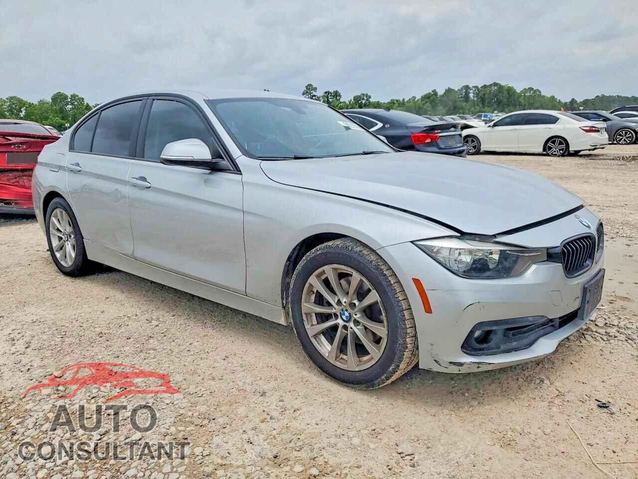 BMW 3 SERIES 2017 - WBA8E1G38HNU17761