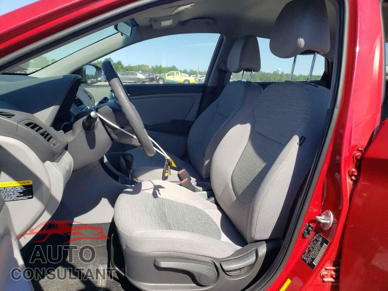HYUNDAI ACCENT 2017 - KMHCT4AE4HU328706