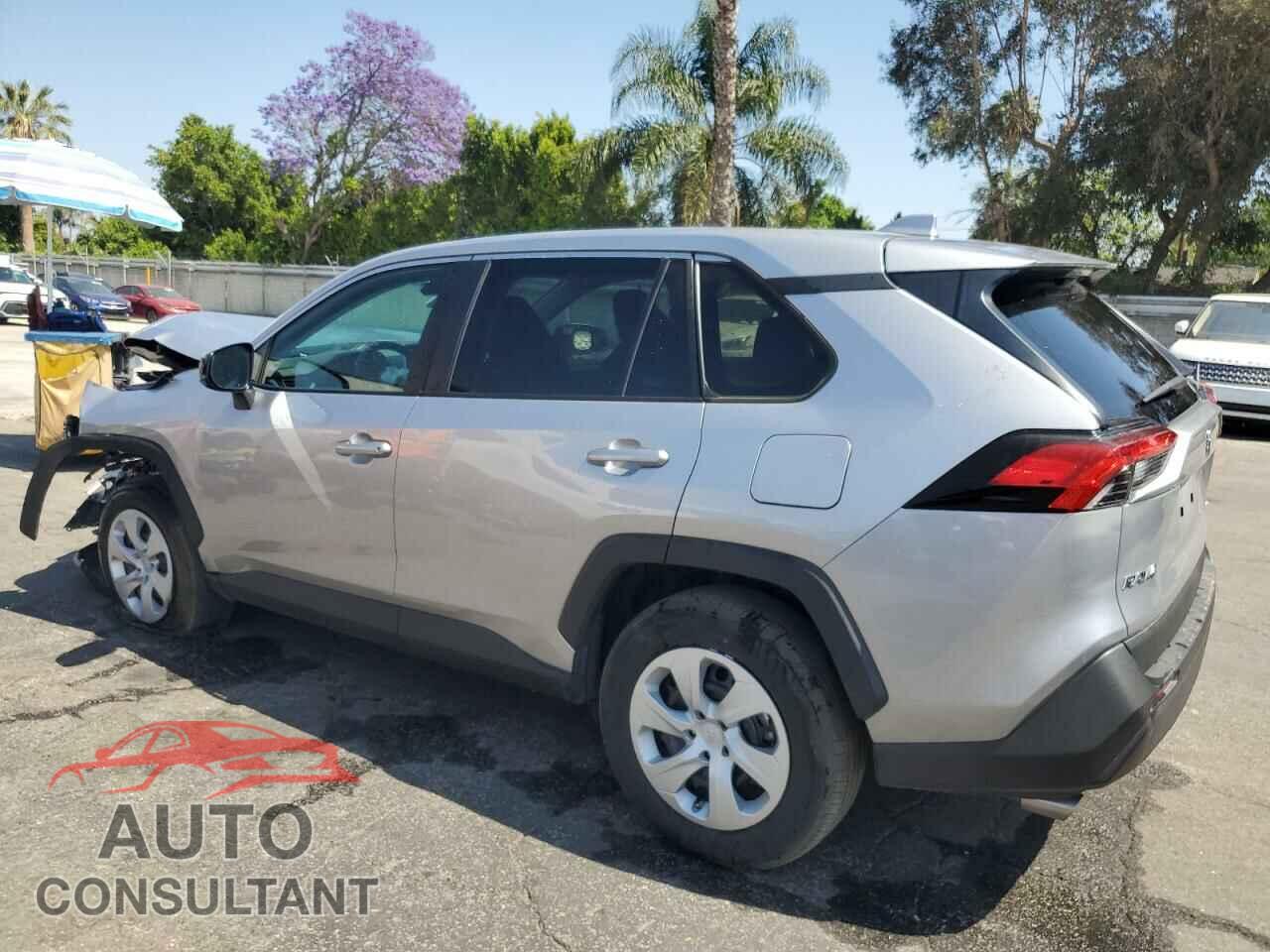TOYOTA RAV4 2024 - 2T3F1RFV2RC450662