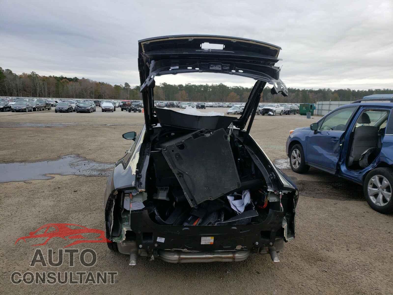 AUDI A7 2019 - WAUR2AF21KN060551