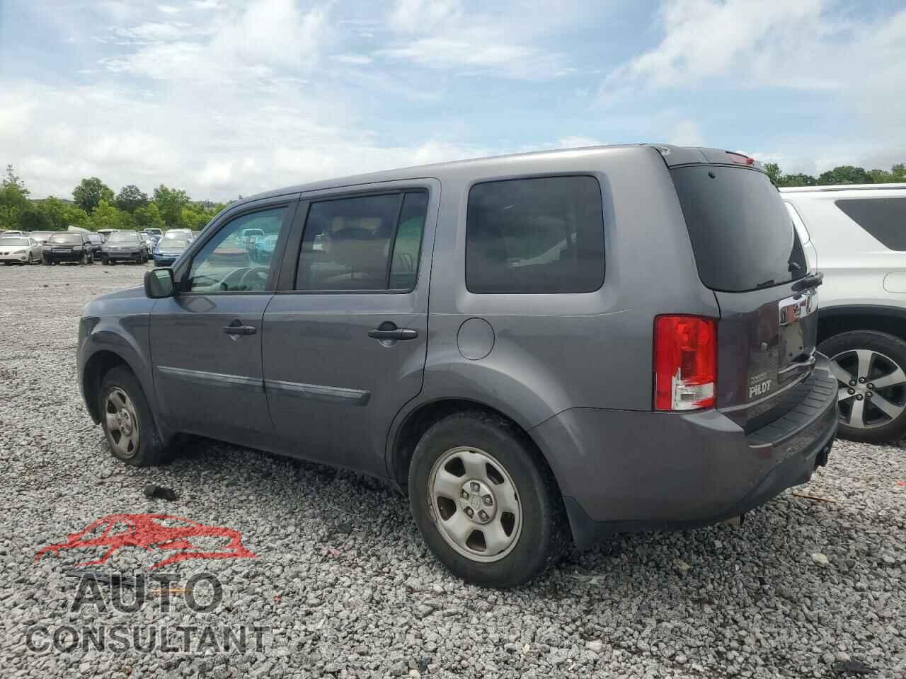 HONDA PILOT 2015 - 5FNYF3H27FB009037