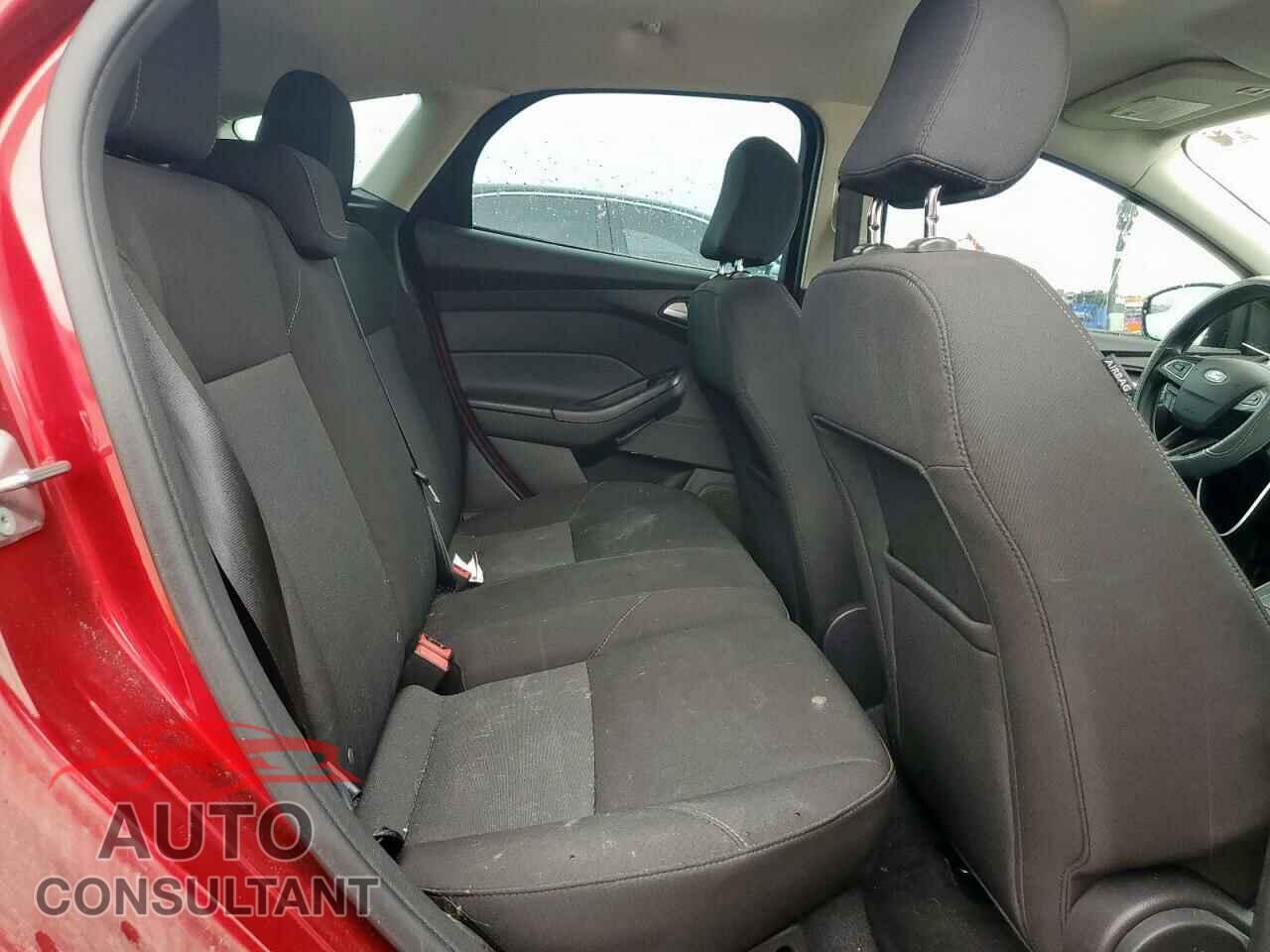 FORD FOCUS 2015 - 1FADP3K25FL384500