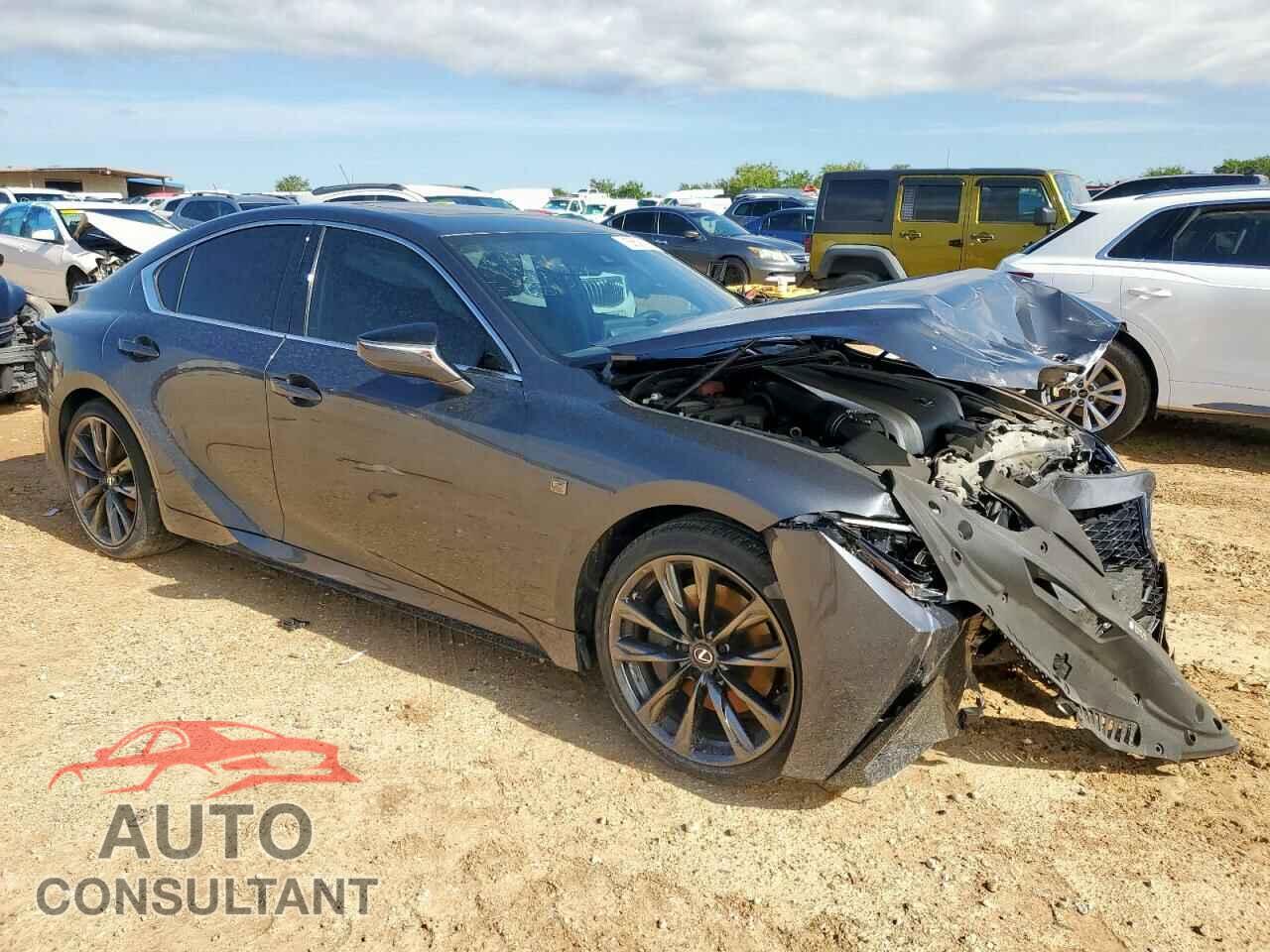LEXUS IS 2024 - JTHB81F29R5053035