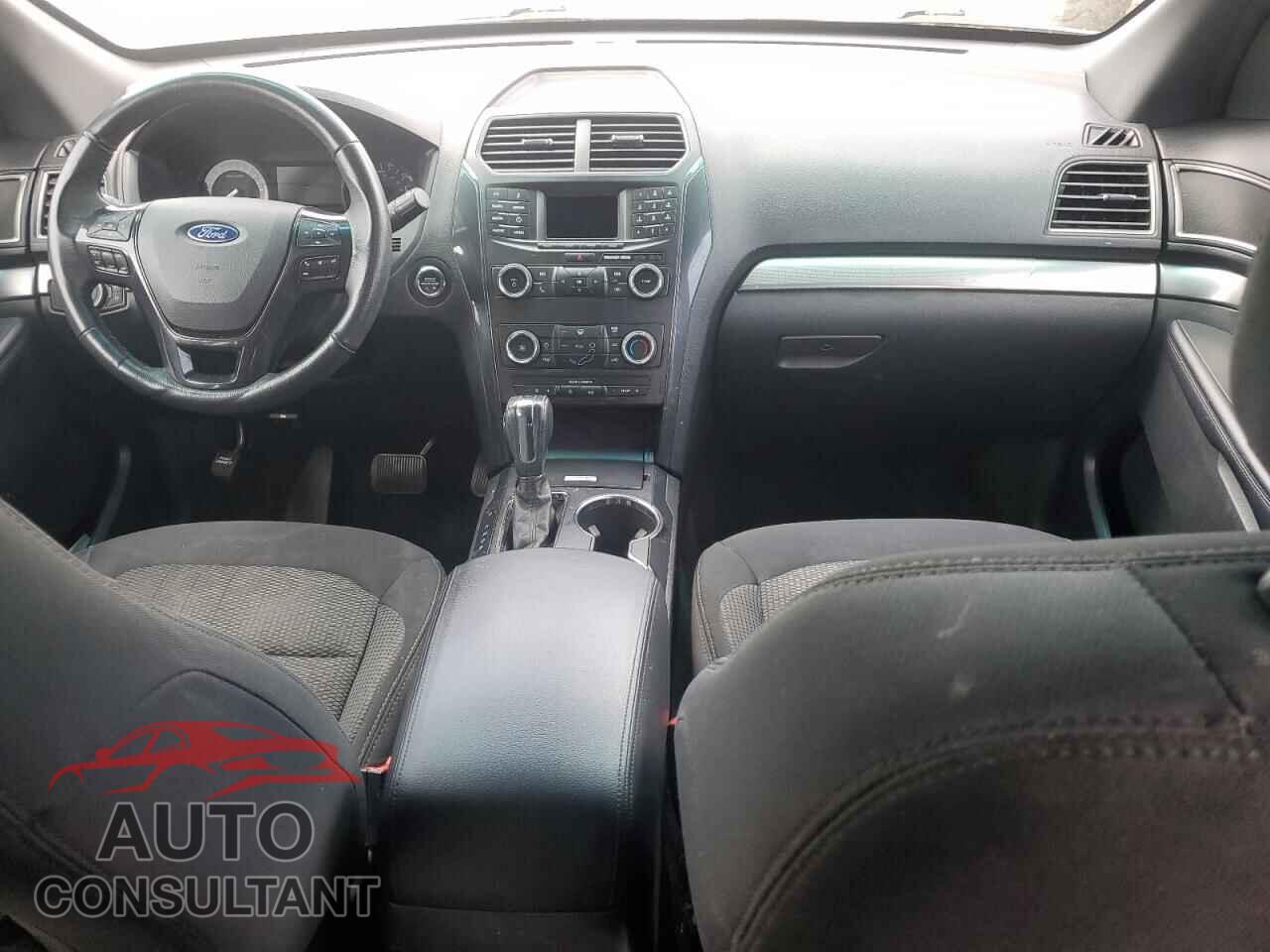 FORD EXPLORER 2018 - 1FM5K7D85JGB17165