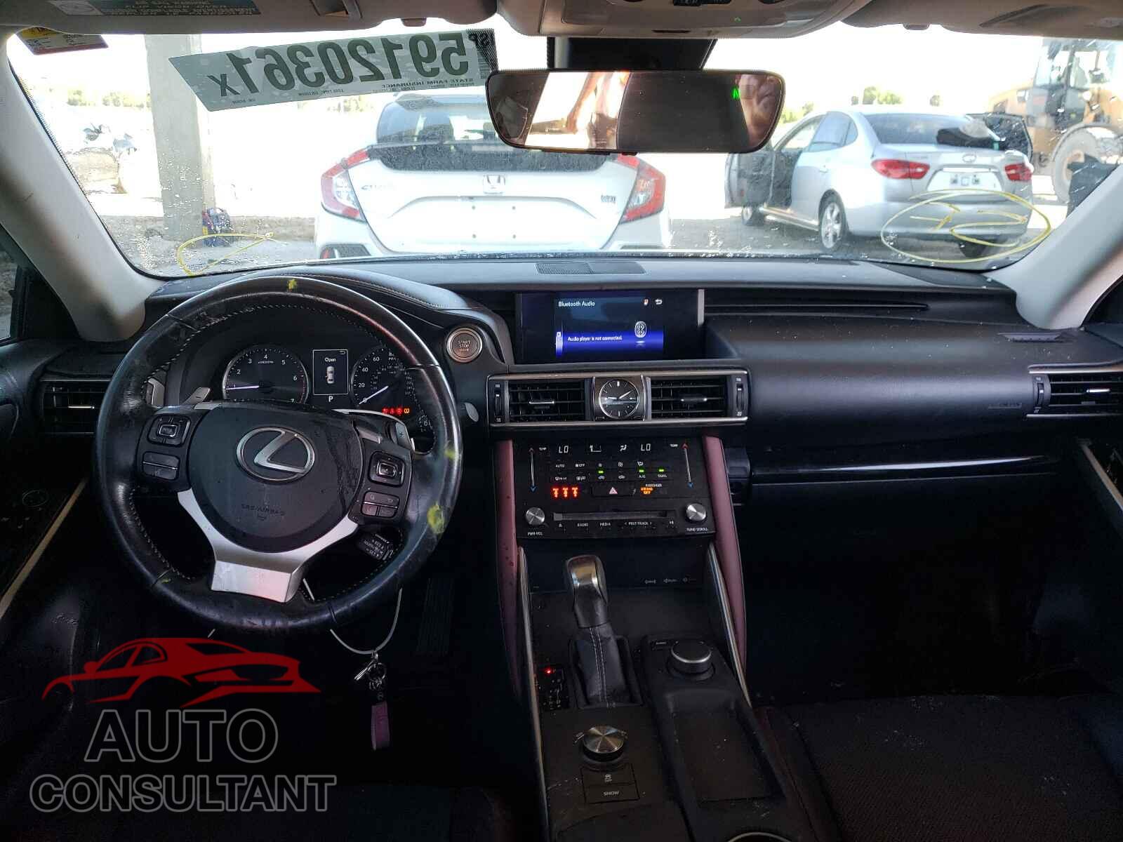 LEXUS IS 2017 - JTHBA1D2XH5043880
