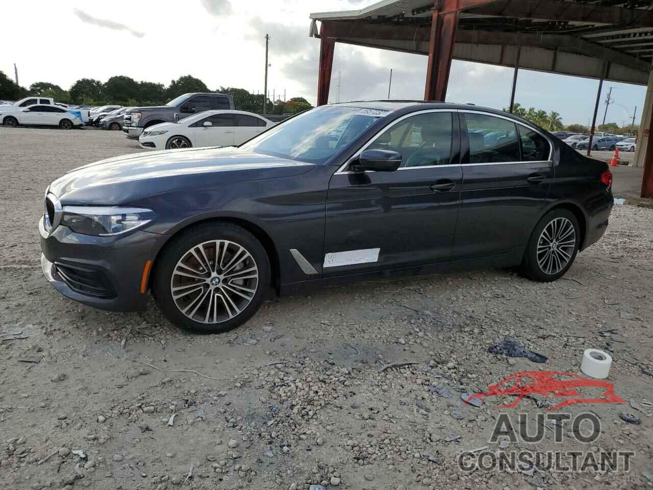 BMW 5 SERIES 2019 - WBAJE5C51KWW08424