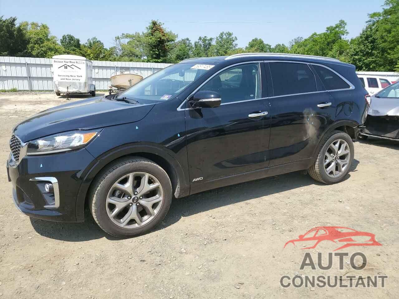 KIA SORENTO 2020 - 5XYPKDA56LG649004