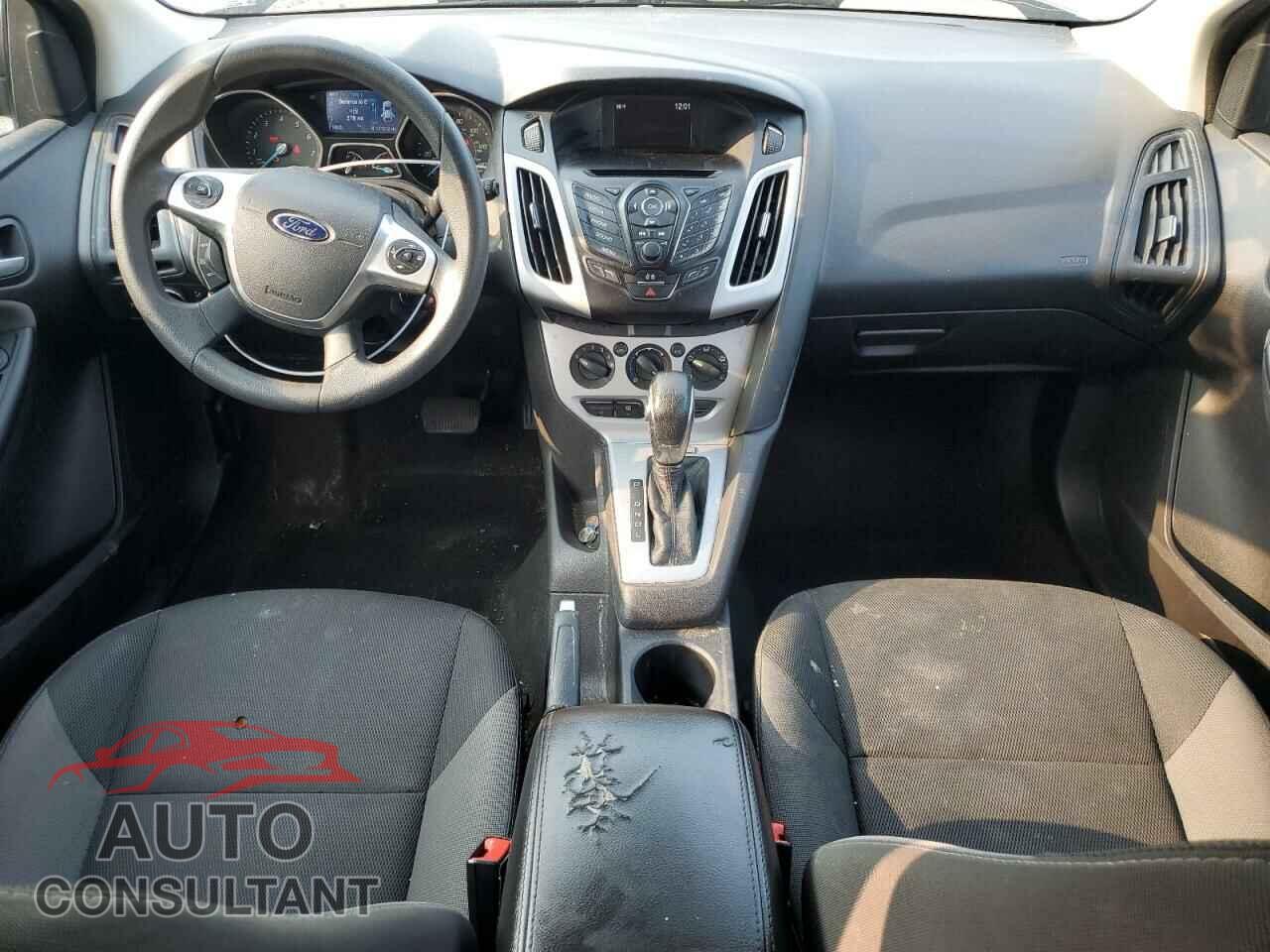 FORD FOCUS 2014 - 1FADP3K28EL272501