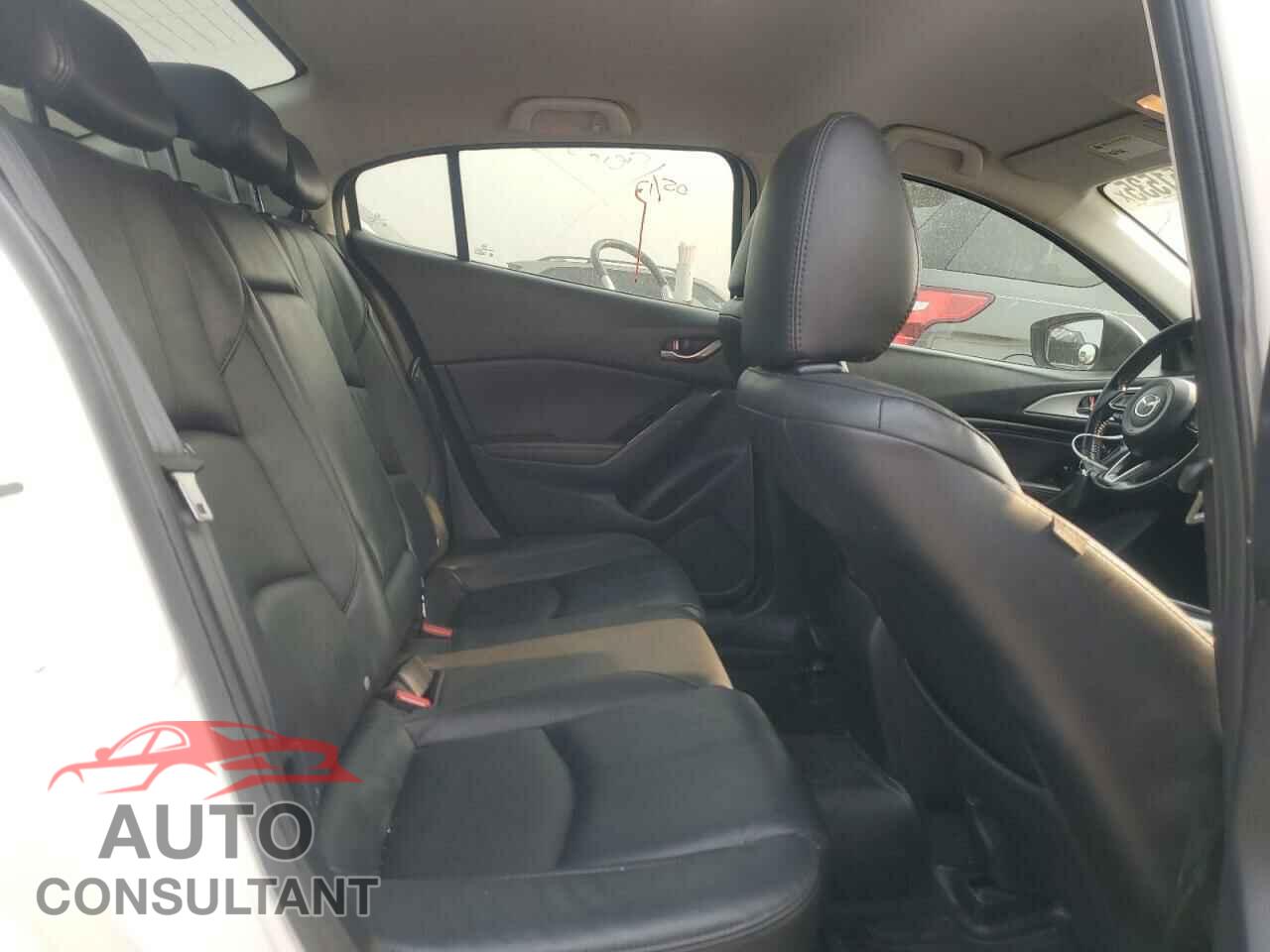 MAZDA 3 2017 - 3MZBN1V74HM104695