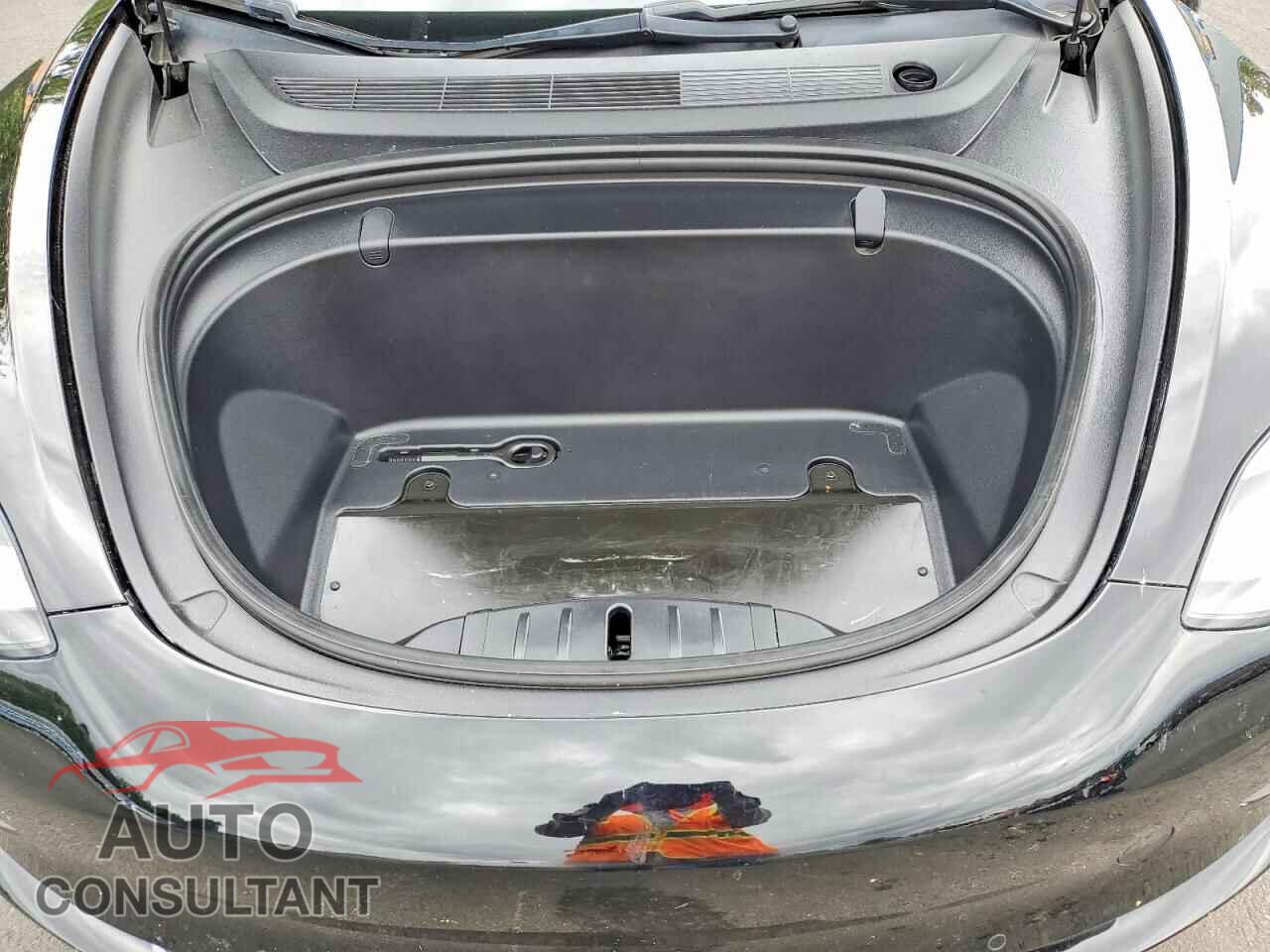 TESLA MODEL 3 2019 - 5YJ3E1EAXKF310649