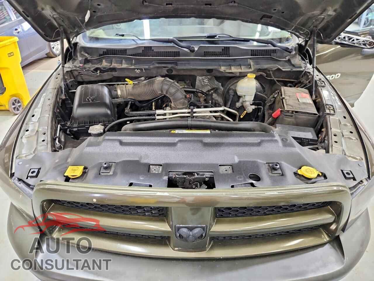 DODGE RAM 1500 2012 - 1C6RD7LT7CS201677