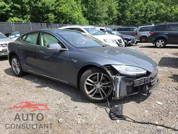 TESLA MODEL S 2013 - 5YJSA1DN6DFP12652