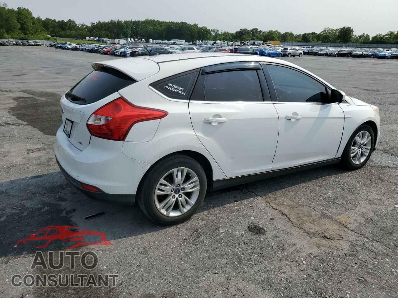 FORD FOCUS 2012 - 1FAHP3M29CL149771