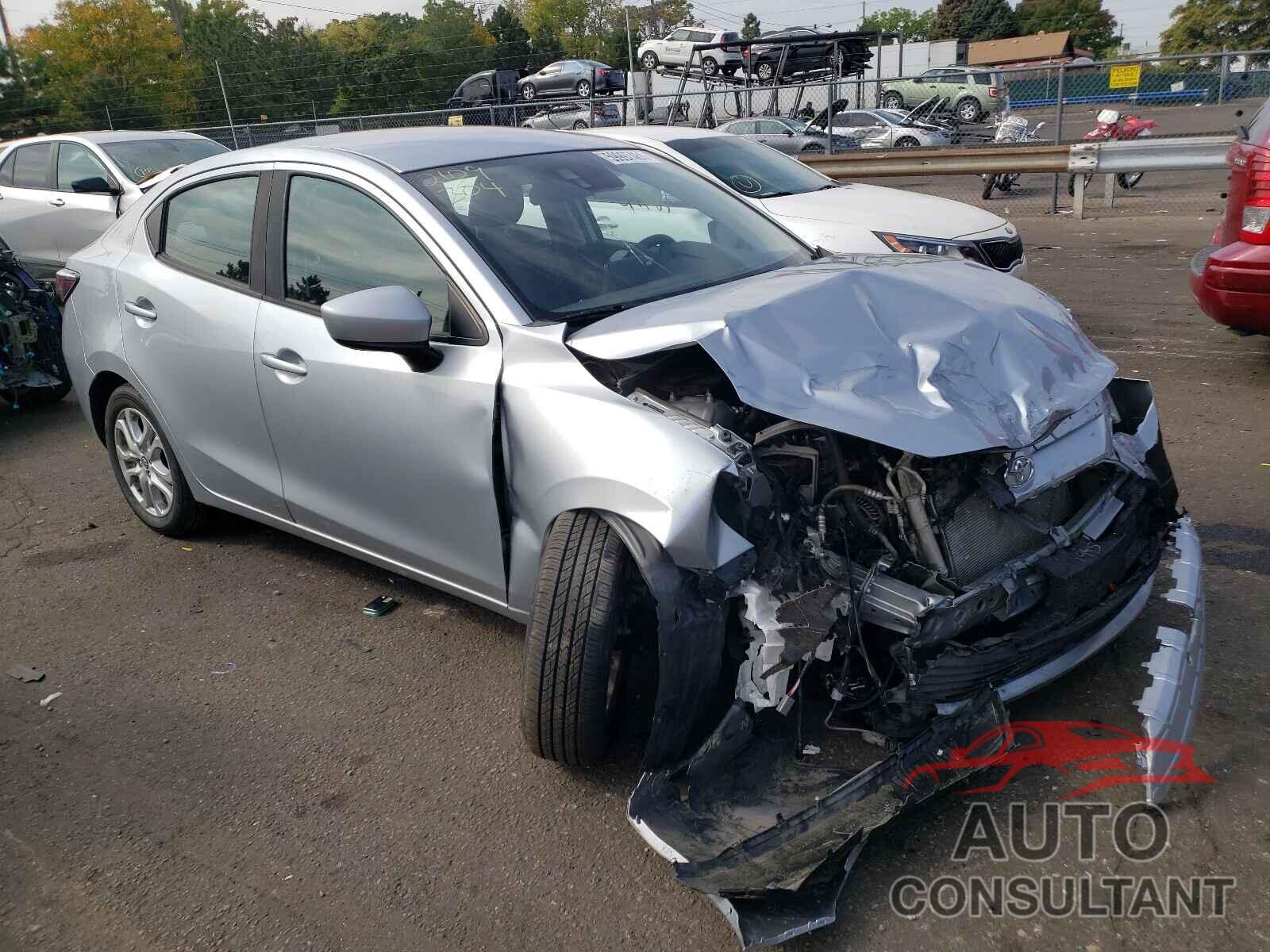 TOYOTA YARIS 2018 - 3MYDLBYV0JY302949