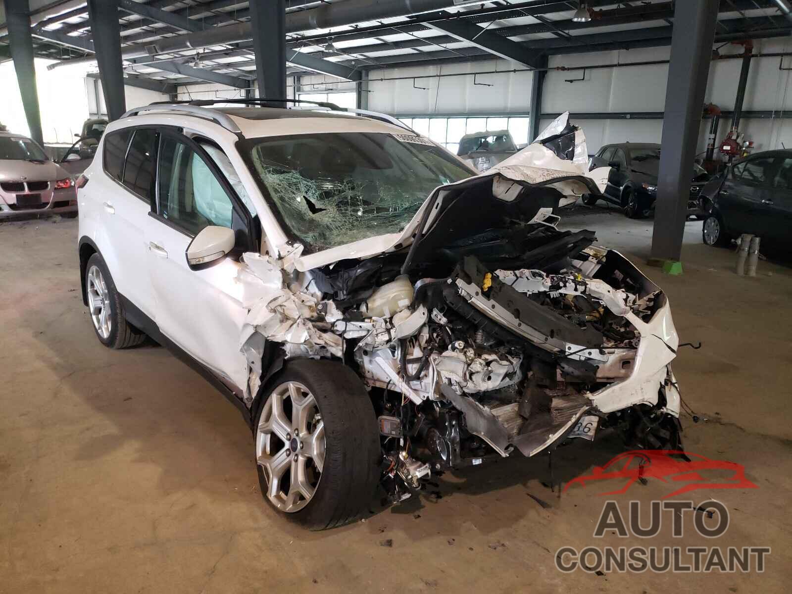 FORD ESCAPE 2017 - 1FMCU9J91HUE55264