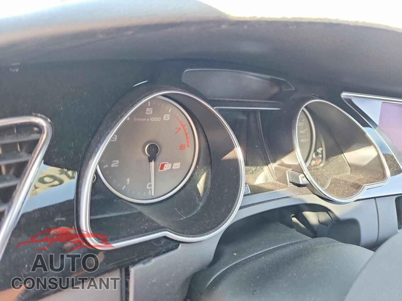 AUDI S5/RS5 2013 - WAUVGAFR7DA013385