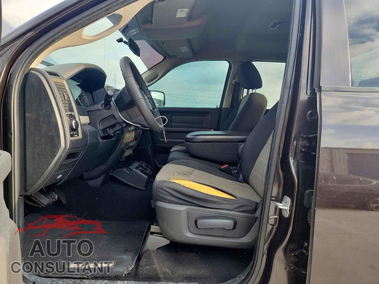 DODGE RAM 1500 2011 - 1D7RV1GP5BS665586