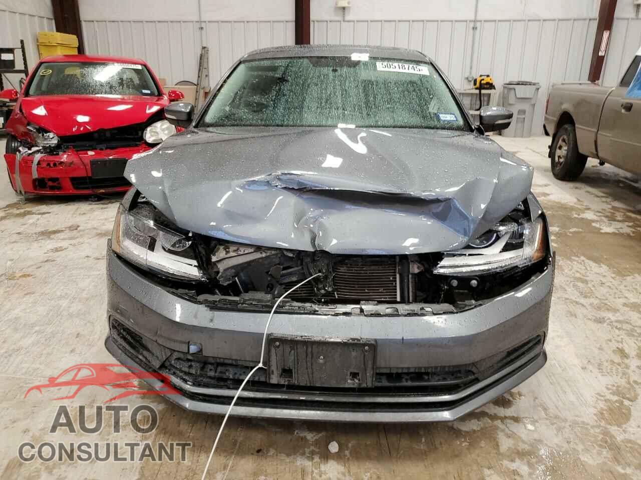 VOLKSWAGEN JETTA 2017 - 3VWDB7AJ3HM326506