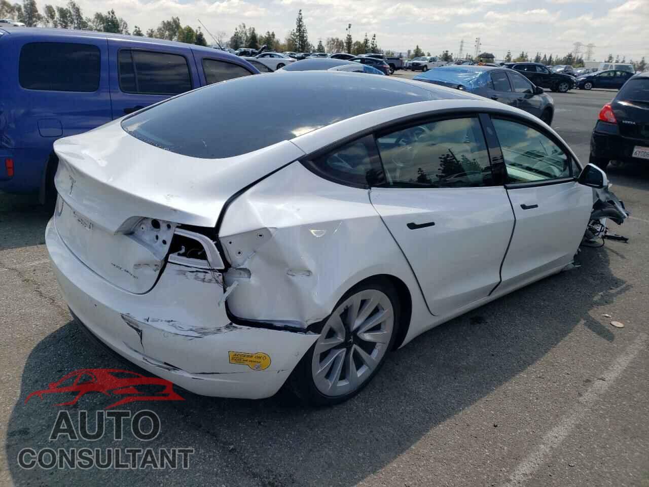 TESLA MODEL 3 2021 - 5YJ3E1EB3MF052065
