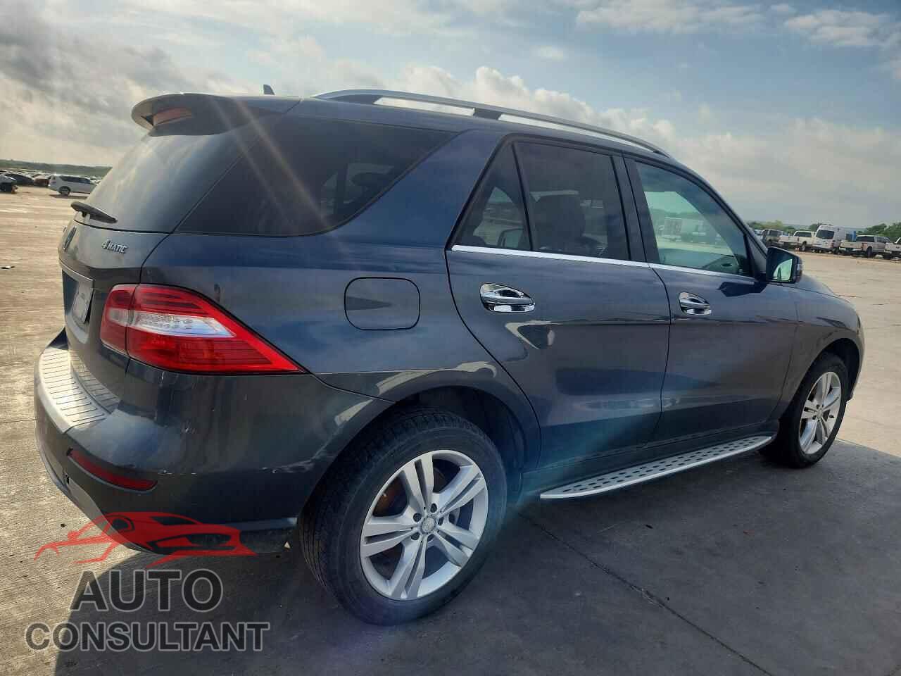 MERCEDES-BENZ M-CLASS 2013 - 4JGDA5HB0DA105456