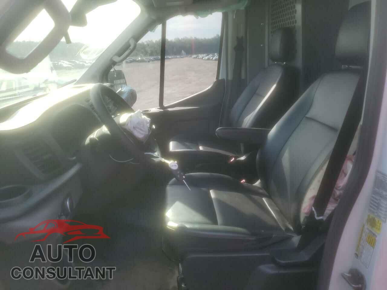FORD TRANSIT 2020 - 1FTBR3X83LKB79347