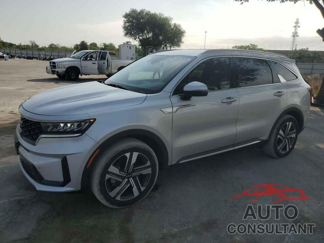 KIA SORENTO 2023 - KNDRHDLG7P5176041