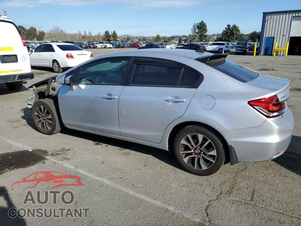 HONDA CIVIC 2015 - 2HGFB2F84FH532791