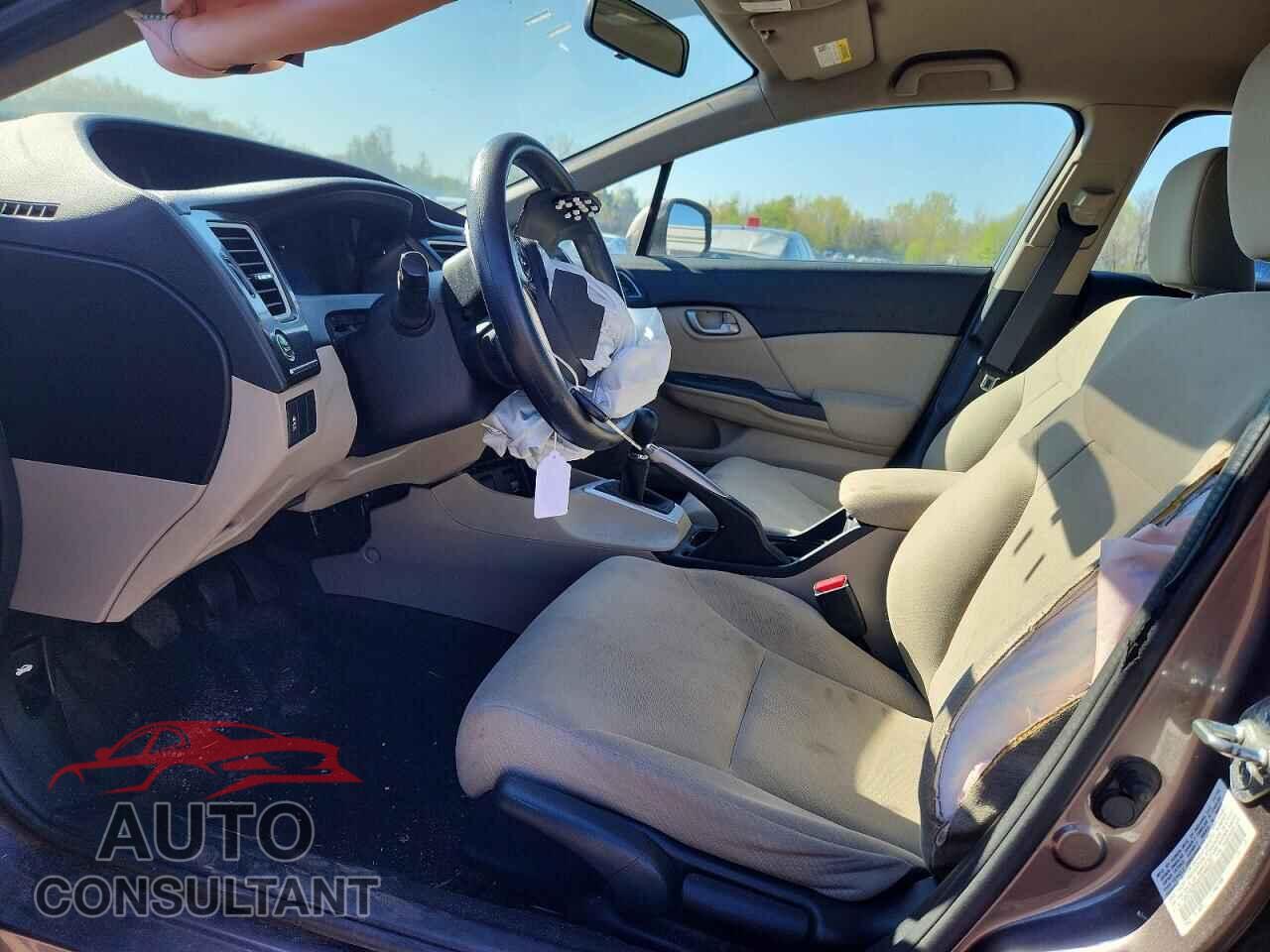 HONDA CIVIC 2013 - 19XFB2E59DE099323