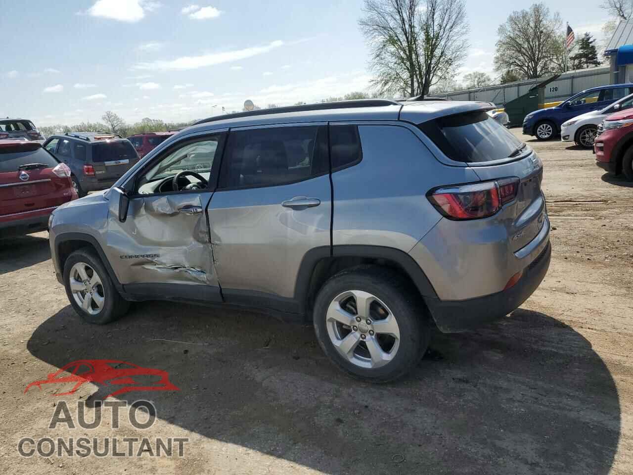 JEEP COMPASS 2018 - 3C4NJDBB1JT336317