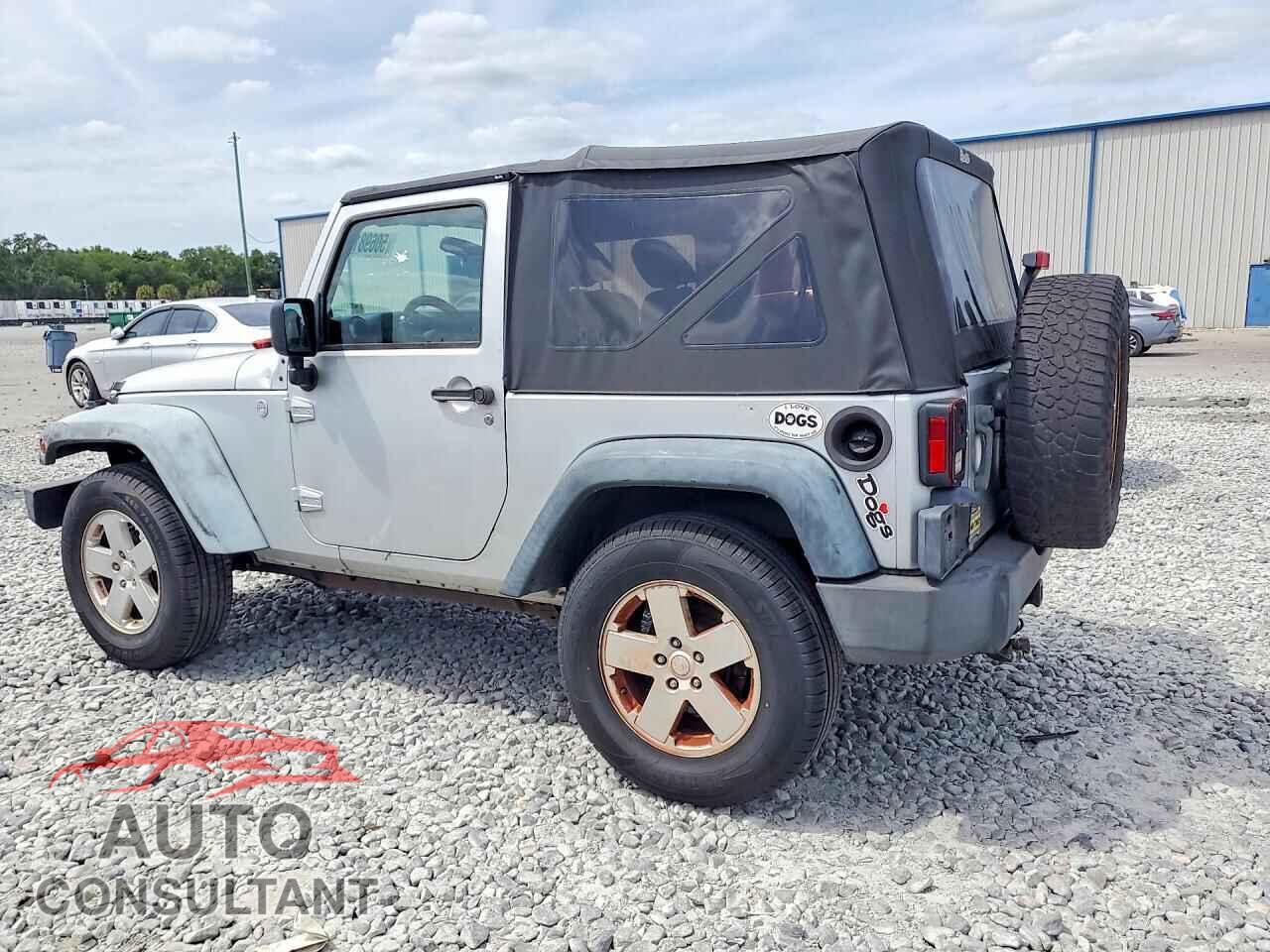 JEEP WRANGLER 2011 - 1J4AA2D14BL529446