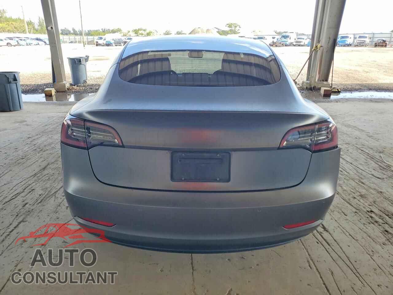 TESLA MODEL 3 2019 - 5YJ3E1EB4KF191182