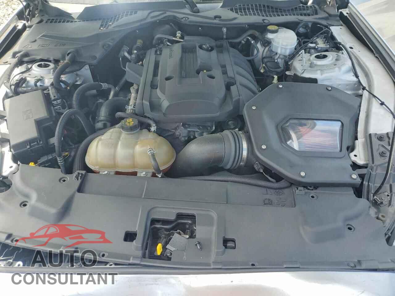FORD MUSTANG 2018 - 1FA6P8TH5J5121610