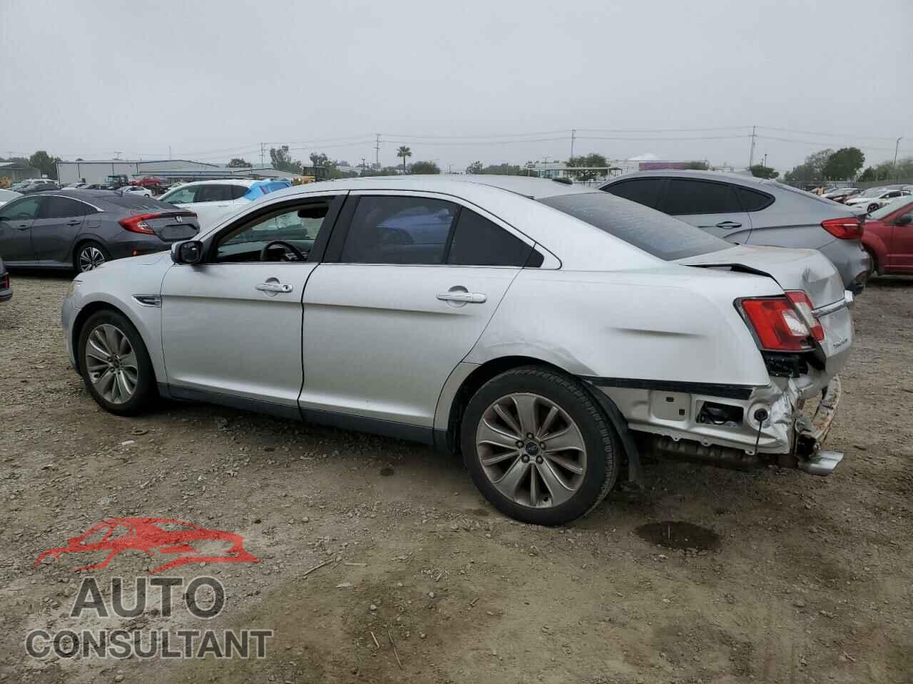 FORD TAURUS 2012 - 1FAHP2FW9CG131127