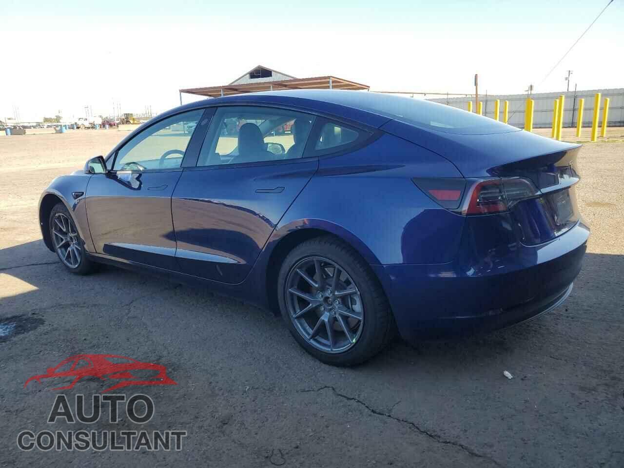 TESLA MODEL 3 2023 - 5YJ3E1EA4PF451529