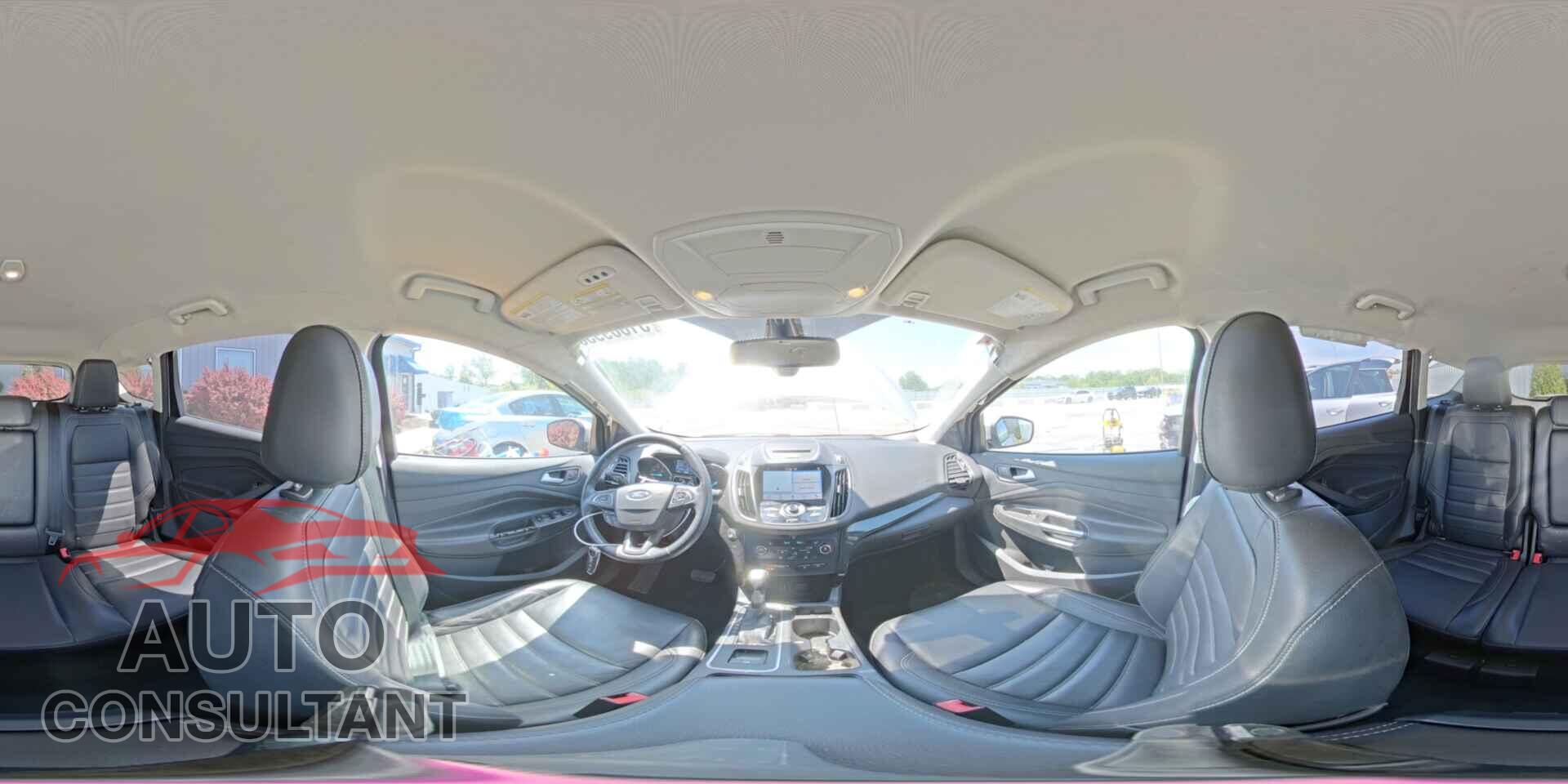 FORD ESCAPE 2017 - 1FMCU0JD2HUB39002