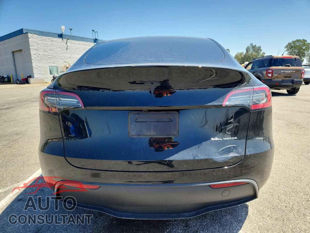 TESLA MODEL Y 2024 - 7SAYGDEEXRF060671