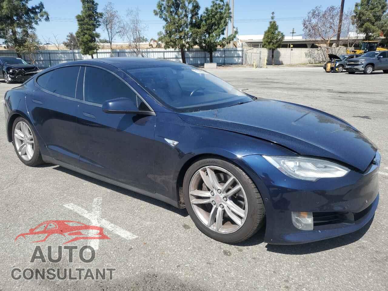 TESLA MODEL S 2013 - 5YJSA1CP7DFP07303