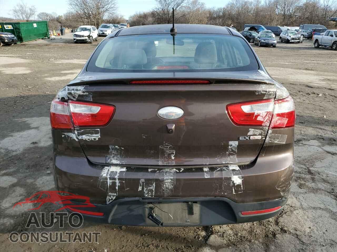 KIA RIO 2014 - KNADN4A37E6328150