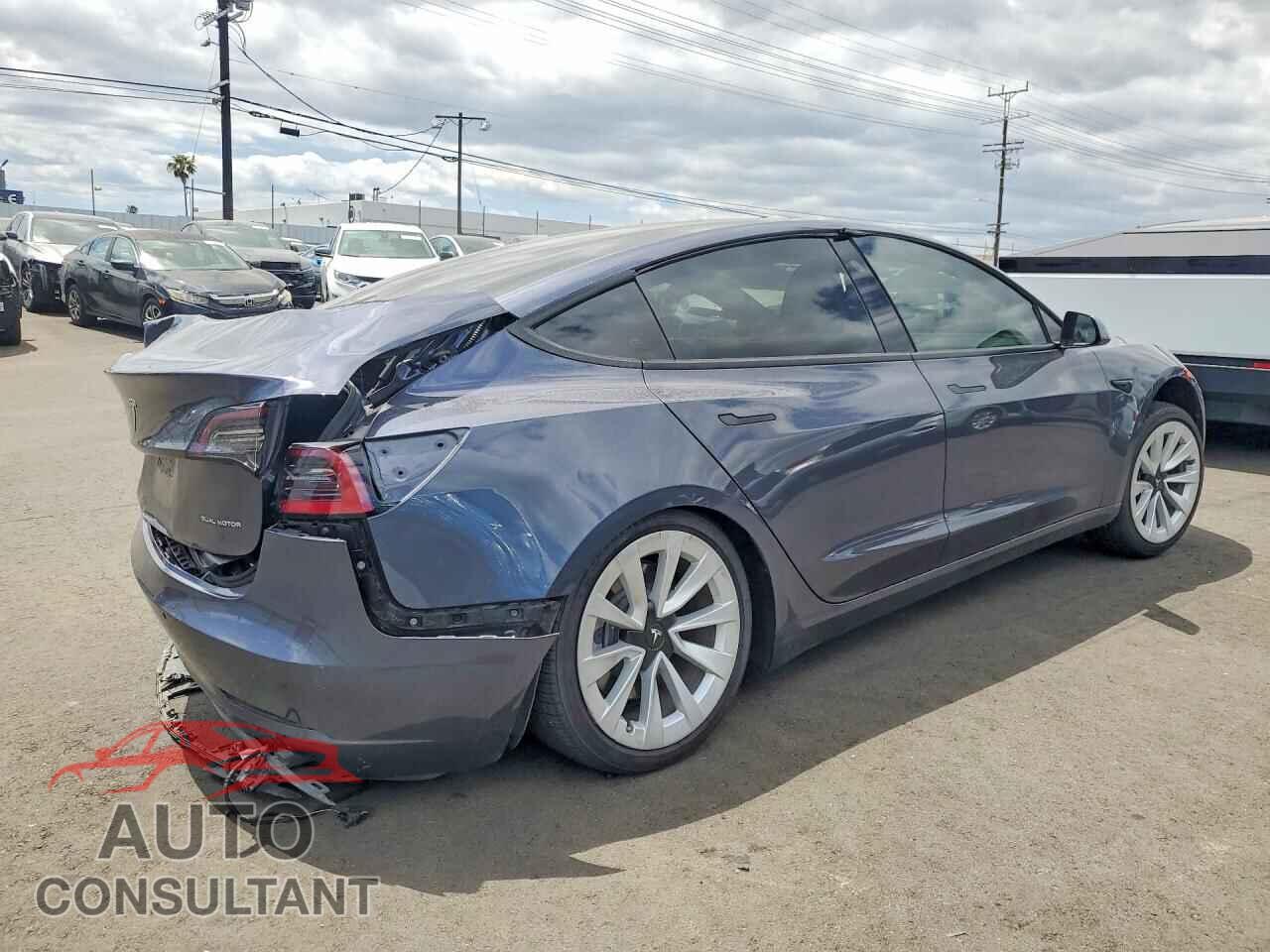 TESLA MODEL 3 2022 - 5YJ3E1EB0NF181575