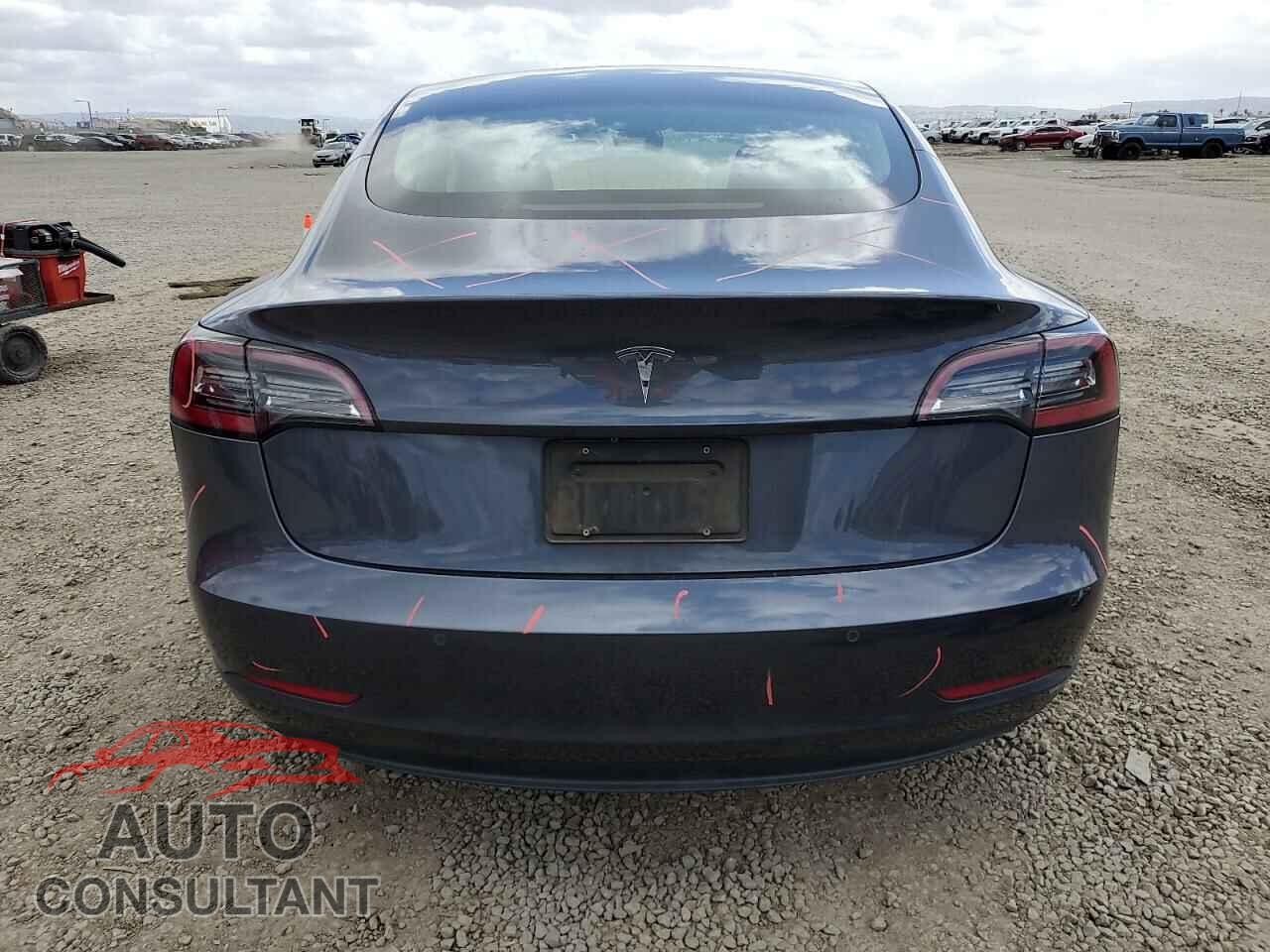 TESLA MODEL 3 2019 - 5YJ3E1EA1KF298858